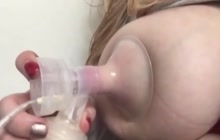 Pumping lactating tits