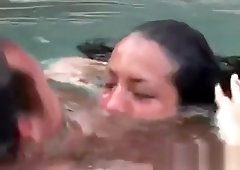 Paloma reccomend underwater tub